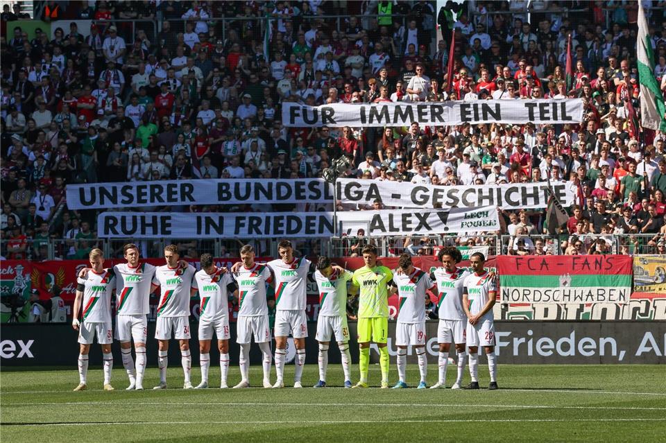 Gedenken an den früheren Augsburger Keeper Alexander Manninger.Daniel Löb/dpa