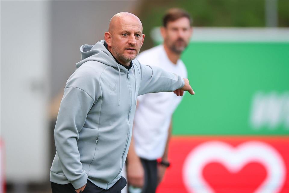 Lieberknecht setzt auf Frische: FCK will Sieg gegen Münster Geduldsspiel möglich: Kaiserslauterns Trainer Torsten Lieberknecht. Daniel Karmann/dpa