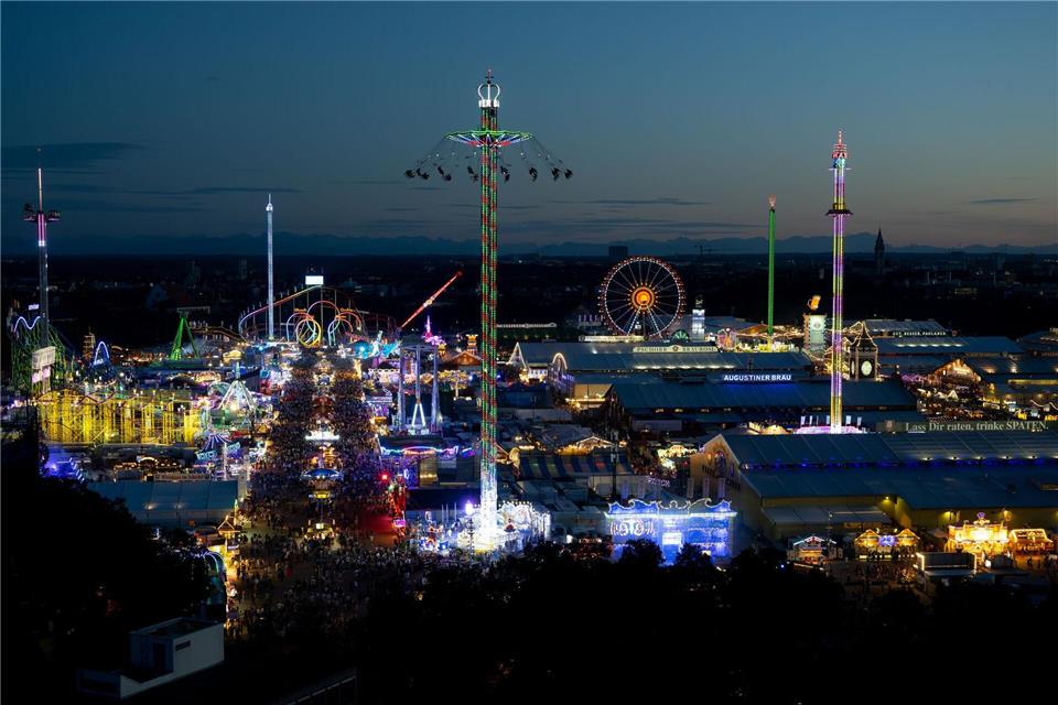 Gefeiert wurde am ersten Wiesn-Tag – aber es gab auch Zwischenfälle. Sven Hoppe/dpa