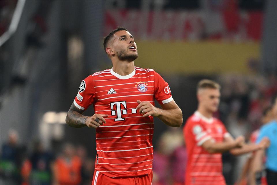 Gegen Lucas Hernández und seine Partnerin Victoria Tray wurde Anzeige erstattet. (Archivbild)Peter Kneffel/dpa