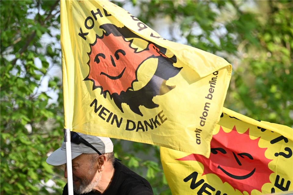 Gegen den Castor-Transport gibt es Proteste.Federico Gambarini/dpa