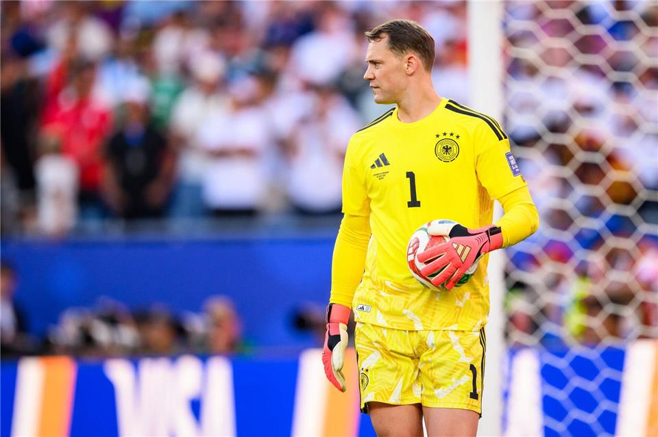 Geholt wegen seiner Aura: Manuel Neuer. (Archivbild)Tom Weller/dpa