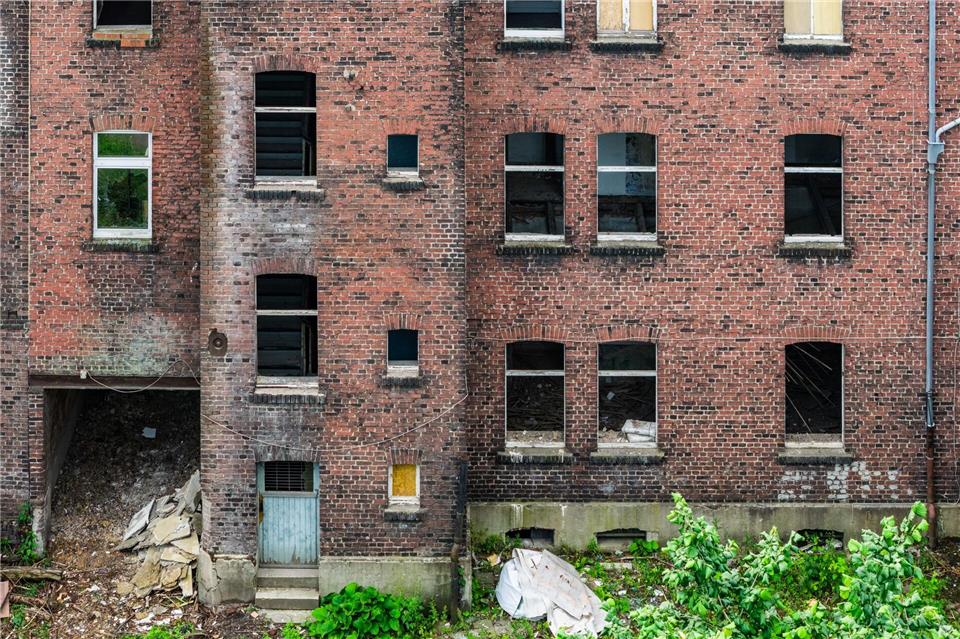 „Stadtbild“-Debatte: Wo Städte ihre Probleme sehen Gelsenkirchen kämpft unter anderem mit Problemen rund um Schrottimmobilien.Christoph Reichwein/dpa