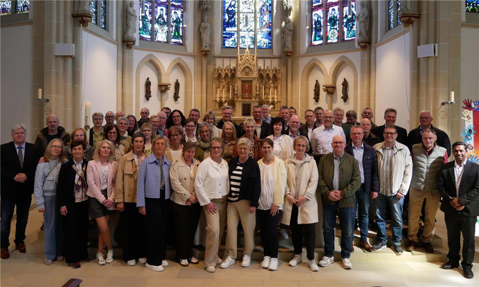 Gemeinsam blickten die Teilnehmer auf ihre Kindheit und ihren weiteren Lebensweg.