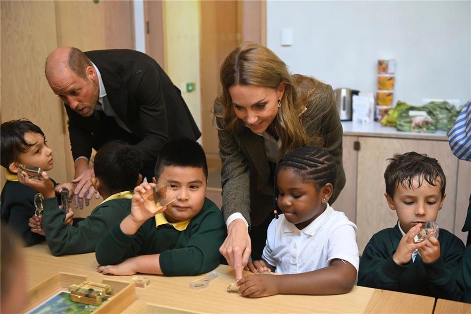 Gemeinsam mit Prinz William besuchte Kate eine Schulklasse im Natural History Museum.Eddie Mulholland/Pool Daily Telegraph/AP/dpa