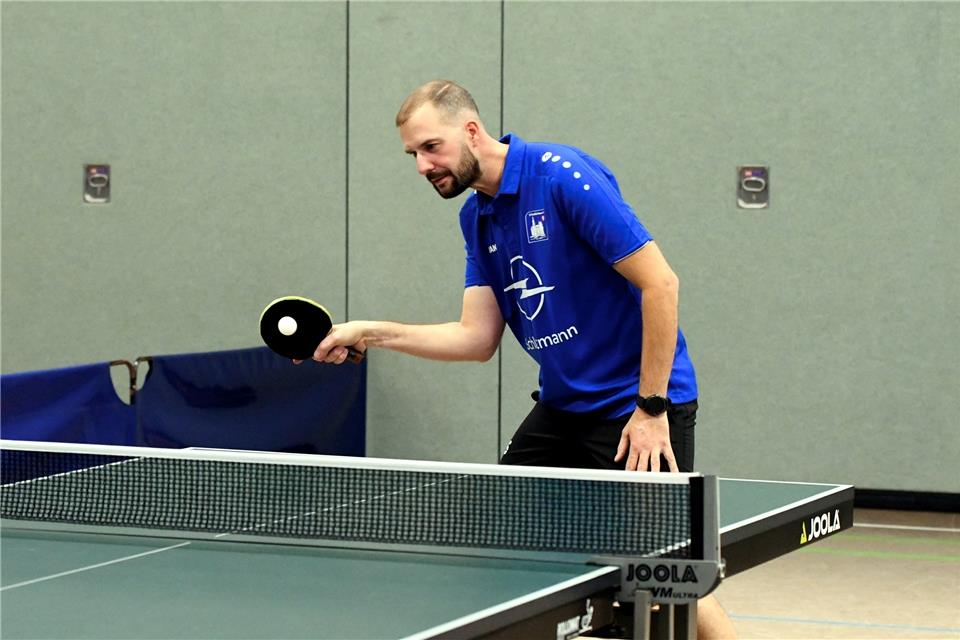 Gemens Torsten Schulten gewann sein Doppel mit Daniel Räckers und seine beiden Einzel gegen den TTG Gladbeck-Süd.