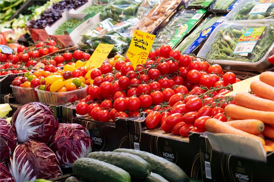 Gemüse war im November billige als vor einem Jahr. (Symbolbild)Boris Roessler/dpa