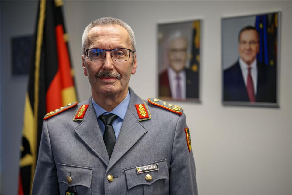 Generalleutnant Robert SiegerChristoph Reichwein/dpa