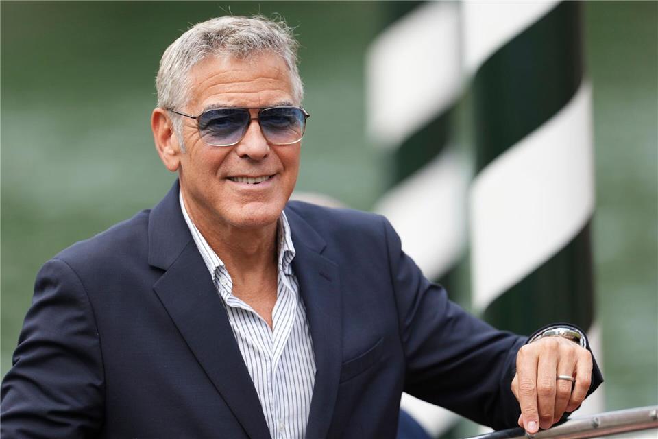 George Clooney will seine Kinder vom Hollywood-Trubel fernhalten. (Archivbild)Scott A Garfitt/Invision/AP/dpa