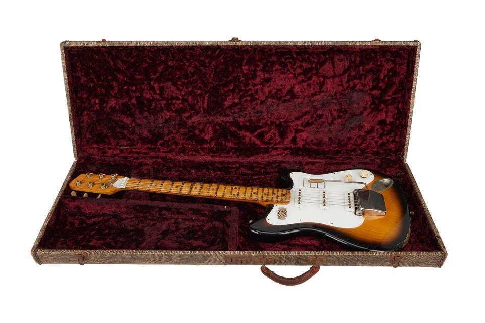 George Harrison spielte in den Anfangsjahren der Beatles viel auf dieser E-Gitarre. Julien’s Auctions/dpa