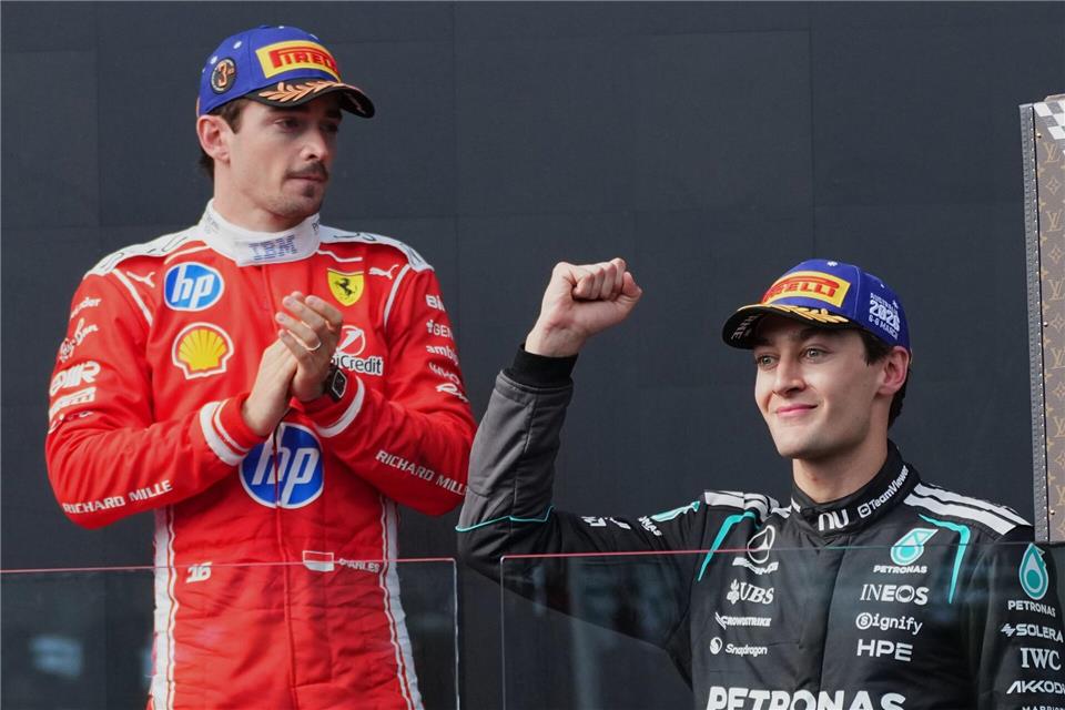 George Russell (r) hält die Kritikwelle für überzogen.Scott Barbour/AP/dpa