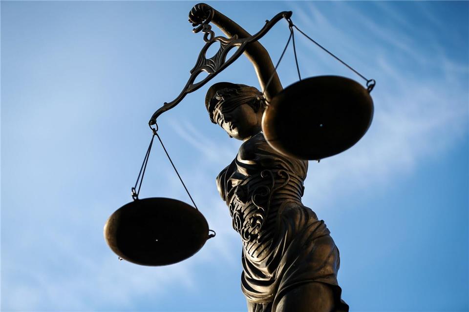 Gericht bestätigt: Ein 14-Jähriger darf Sporttermine am Wochenende dem Besuch beim Vater vorziehen, denn ein erzwungener Umgang ist nicht im Interesse des Kindeswohls.David-Wolfgang Ebener/dpa/dpa-tmn
