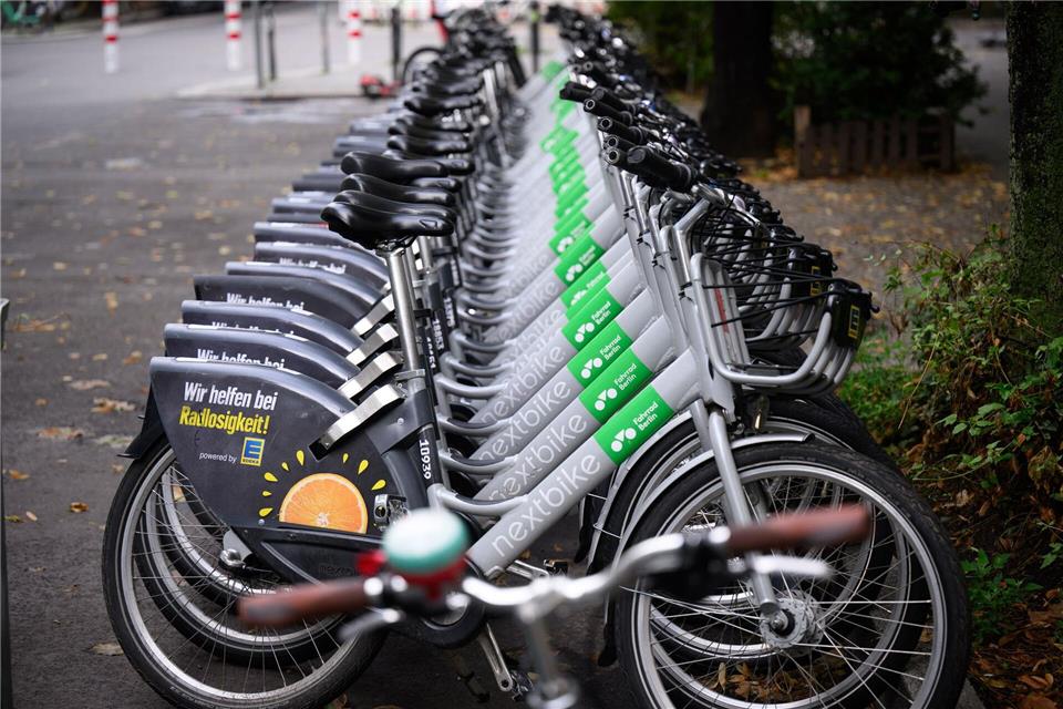 Gerichtsangaben zufolge betreibt Nextbike rund 6.500 Leihräder in Berlin. (Archivbild)Bernd von Jutrczenka/dpa