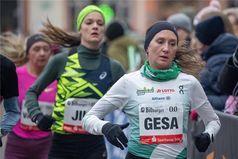 Gesa Krause peilt beim Marathon in Valencia eine Zeit von unter 2:30 Stunden an. (Archivbild)Harald Tittel/dpa