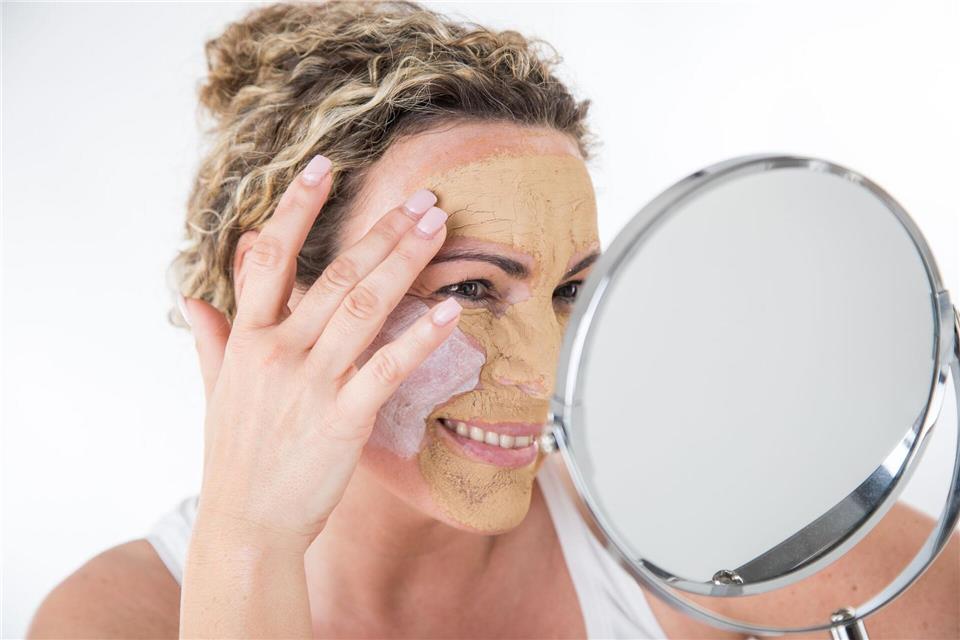 Gesichtsmasken im Test: 15 von 17 getesteten Gesichtsmasken schnitten mit der Note „sehr gut“ ab.Christin Klose/dpa-tmn