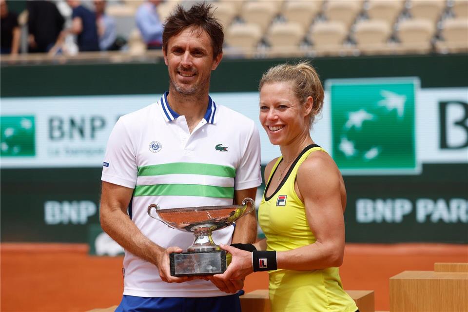 Gewannen 2024 die French Open im Mixed:  Laura Siegemund und Edouard Roger-Vasselin.Jean-Francois Badias/AP/dpa
