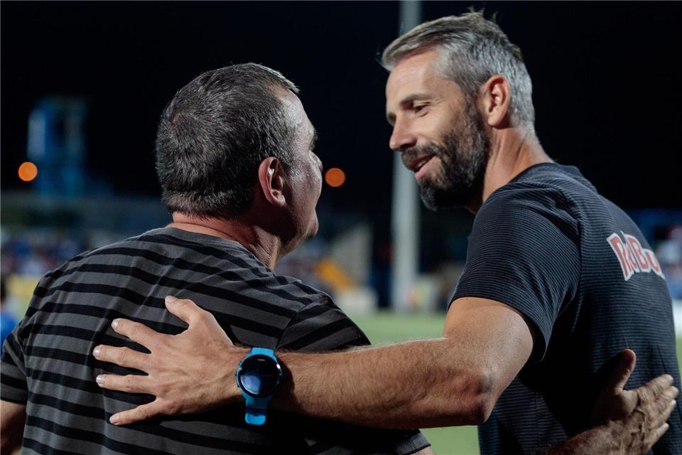 Gheorghe Hagi (l) ist neuer Nationaltrainer Rumäniens (Archivbild)picture alliance / Expa/Johann Groder/APA/dpa