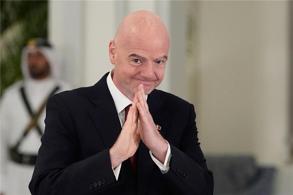 Gianni Infantino war mit US-Präsident Trump unterwegs. Alex Brandon/AP/dpa