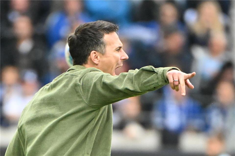 Gibt beim KSC die Richtung vor: KSC-Coach Christian EichnerUli Deck/dpa