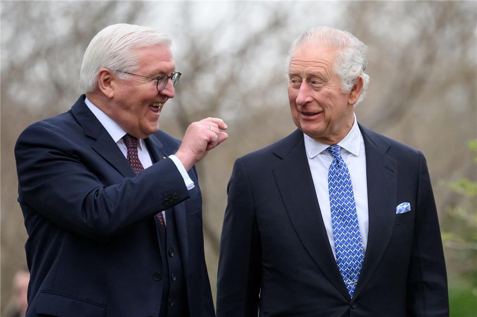 Gilt als herzlich - das Verhältnis von Bundespräsident Steinmeier und König Charles III.Bernd von Jutrczenka/dpa