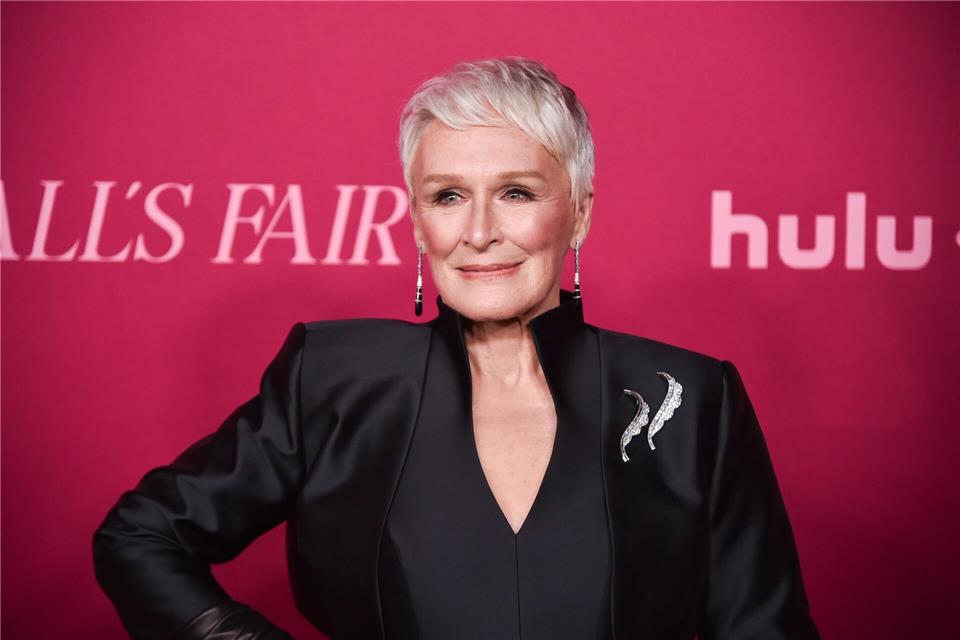 Glenn Close verleiht der Serie schauspielerisches Gewicht. (Archivbild)Richard Shotwell/Invision/AP/dpa