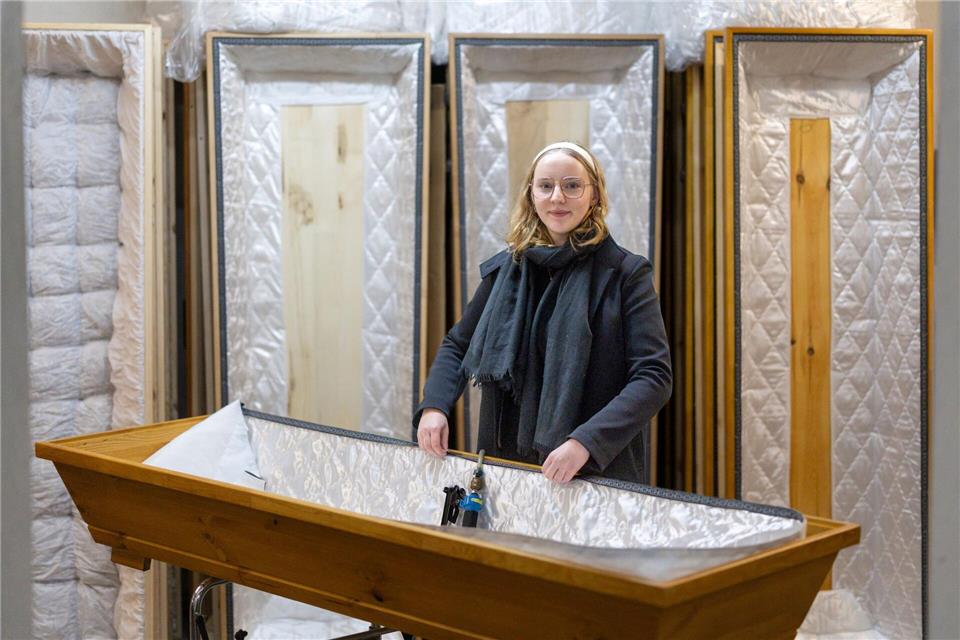 Gloria Seelbinder will nach eigener Aussage einen Beruf, in dem sie Menschen helfen könne.Michael Reichel/dpa