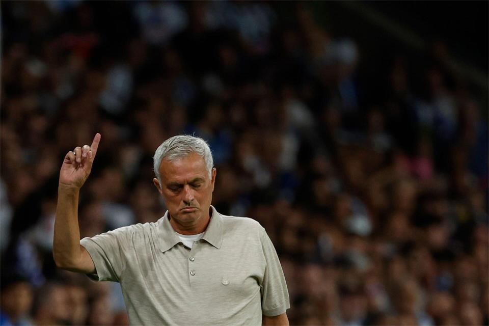 Glückliches Comeback: Real-Trainer José Mourinho darf zum Liga-Auftakt jubeln.Joan Monfort/AP/dpa