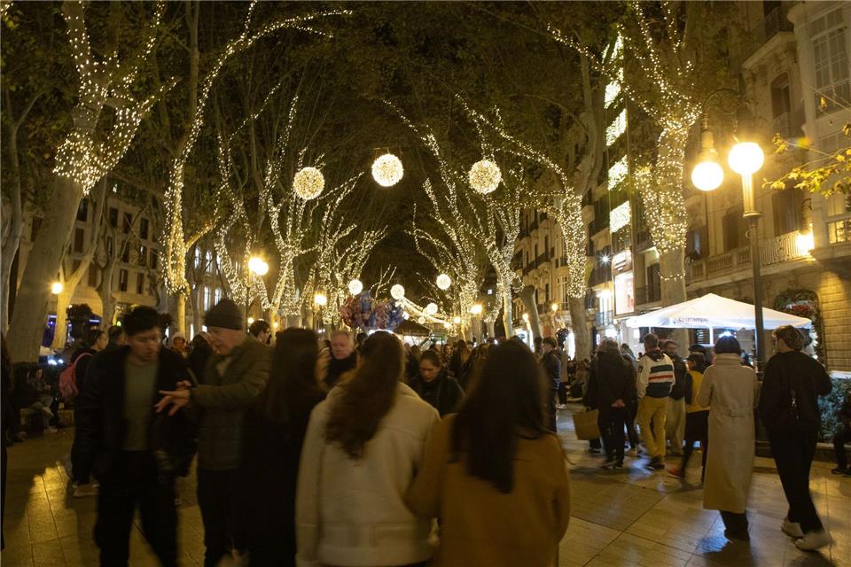 Glühwein oder doch Sangria?Clara Margais/dpa