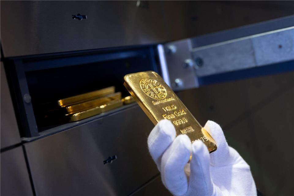 Gold gilt vielen Anlegern als sicherer Hafen in Zeiten politischer Krisen (Archivbild)picture alliance/dpa