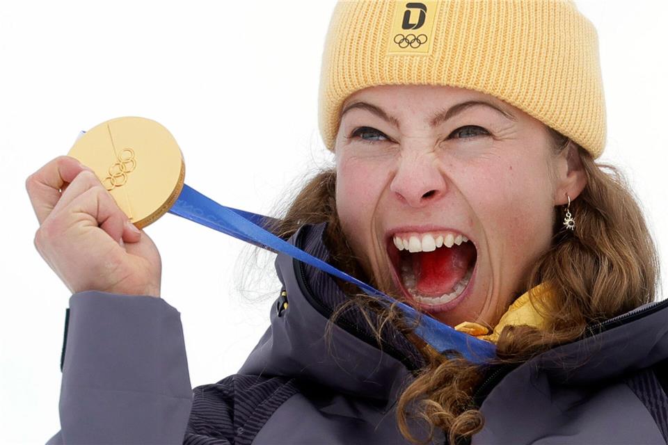 Gold im Ski Cross geht an Daniela MaierOliver Weiken/dpa