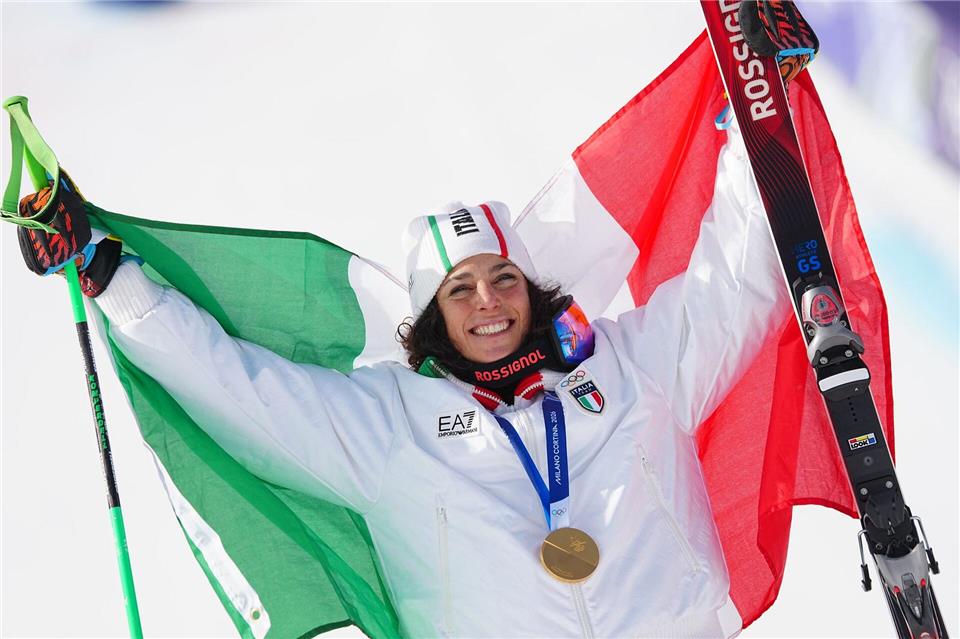Gold im Super-G und im Riesenslalom: Federica Brignone ist einer der Stars der Spiele. (Archivbild)Michael Kappeler/dpa