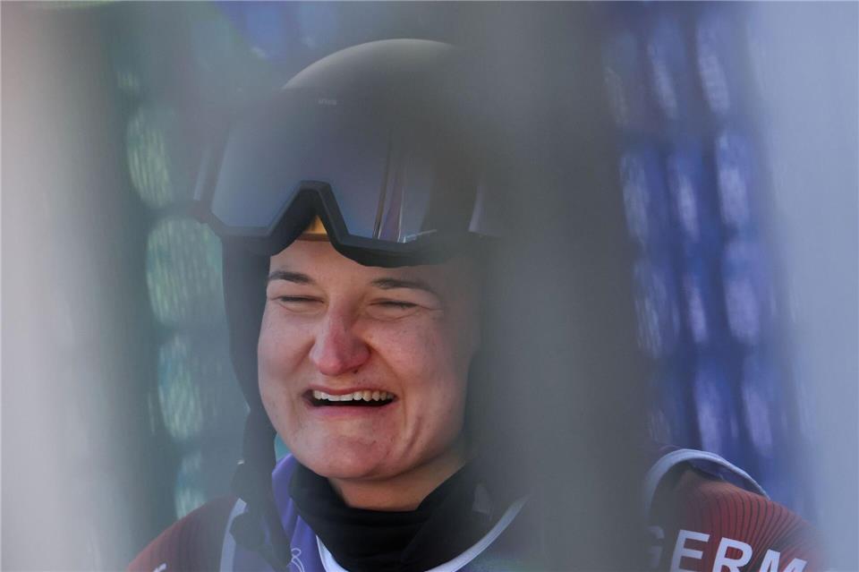 Goldiges Lachen: Anna-Lena Forster.Philipp von Ditfurth/dpa