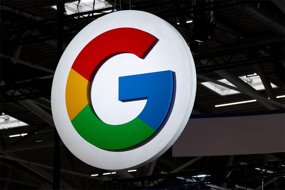 Google tritt der Vereinigung der bayerischen Wirtschaft bei. (Archivbild)Sven Hoppe/dpa