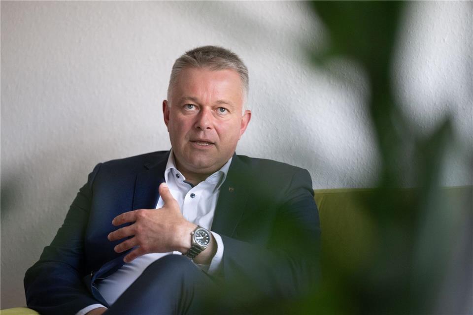 Gordon Schnieder spricht nach dem Rücktritt von Jens Spahn von einem Verlust. (Archivbild)Boris Roessler/dpa