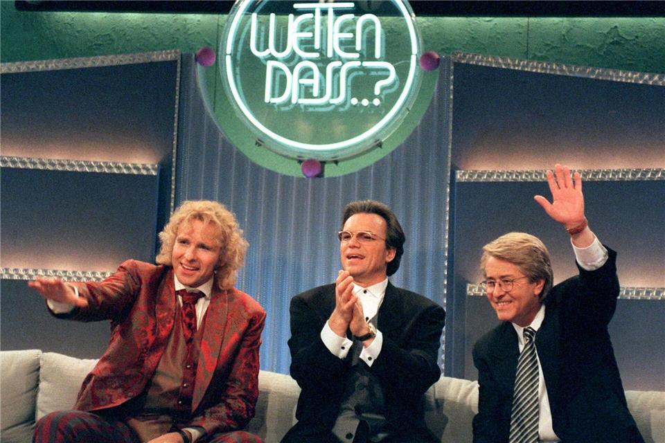 Gottschalk, Wolfgang Lippert und Frank Elstner bei der 100. „Wetten, dass...?“-Sendung.Hartmut Reeh/dpa