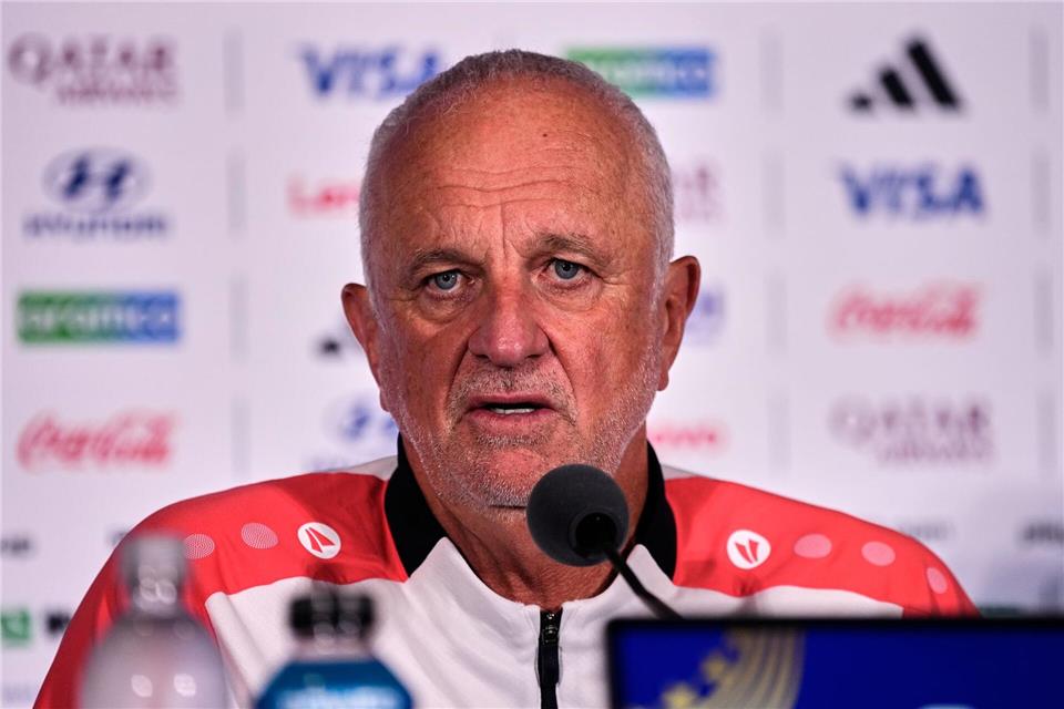 Graham Arnold will mit dem Irak für eine WM-Überraschung gegen Norwegen sorgen. Martin Meissner/AP/dpa