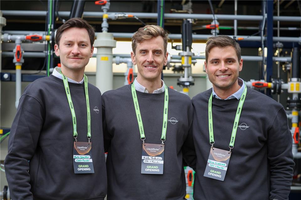 Greenlyte plant im nächsten Schritt den Bau deutlich größerer Anlagen zur Herstellung klimaneutraler Kraftstoffe. Christoph Reichwein/dpa