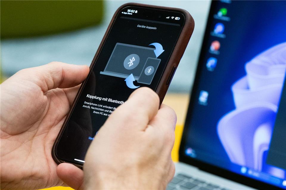 Grenzenlos: Der Windows-PC lässt sich per App mit dem iPhone verbinden.Franziska Gabbert/dpa-tmn