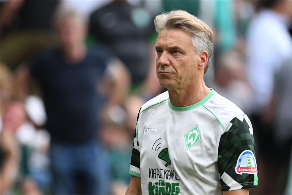 Grimmige Miene: Werder-Coach Horst Steffen war nach dem 0:3 unzufrieden.Carmen Jaspersen/dpa