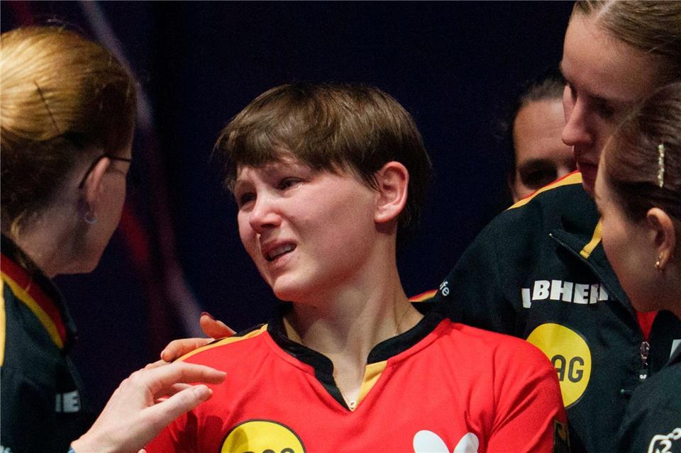 Große Enttäuschung: Nina Mittelham und ihr Team nach der Halbfinal-Niederlage bei der Tischtennis-WM.Jon Super/AP/dpa