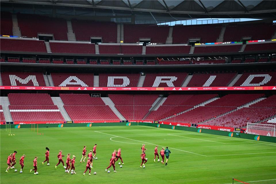 Große Kulisse: Im Metropolitano geht es für das DFB-Team um den ersten Titel seit 2016.Sebastian Christoph Gollnow/dpa
