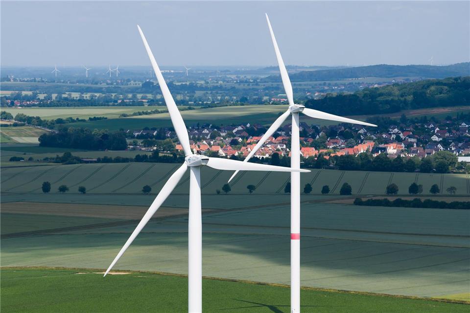 Große Mengen erneuerbar erzeugter Energie gelten der Landesregierung als Standortvorteil für Niedersachsen. (Symbolbild)Julian Stratenschulte/dpa