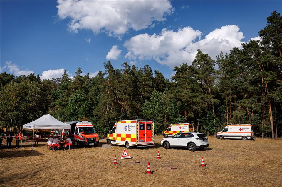 Großeinsatz im Wald: Wieder hat es in der Oberpfalz gebrannt.  Daniel Karmann/dpa