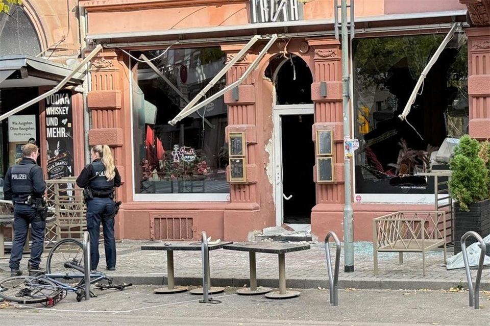Großen Schaden richtete die Explosion an der Zeil in Frankfurt an.Mike Seeboth/dpa