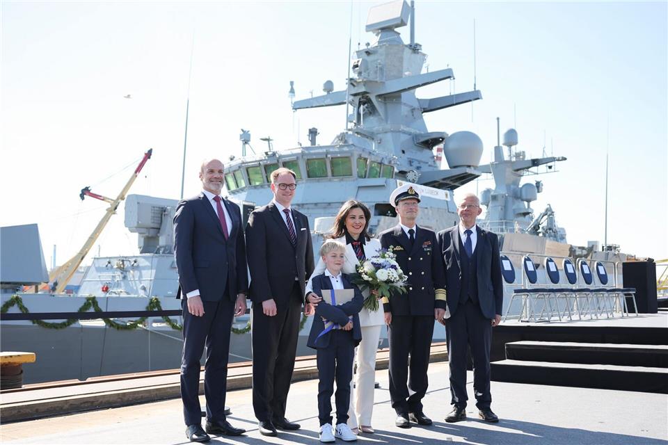 Großer Bahnhof bei der Taufe der Korvette „Lübeck“.Christian Charisius/dpa