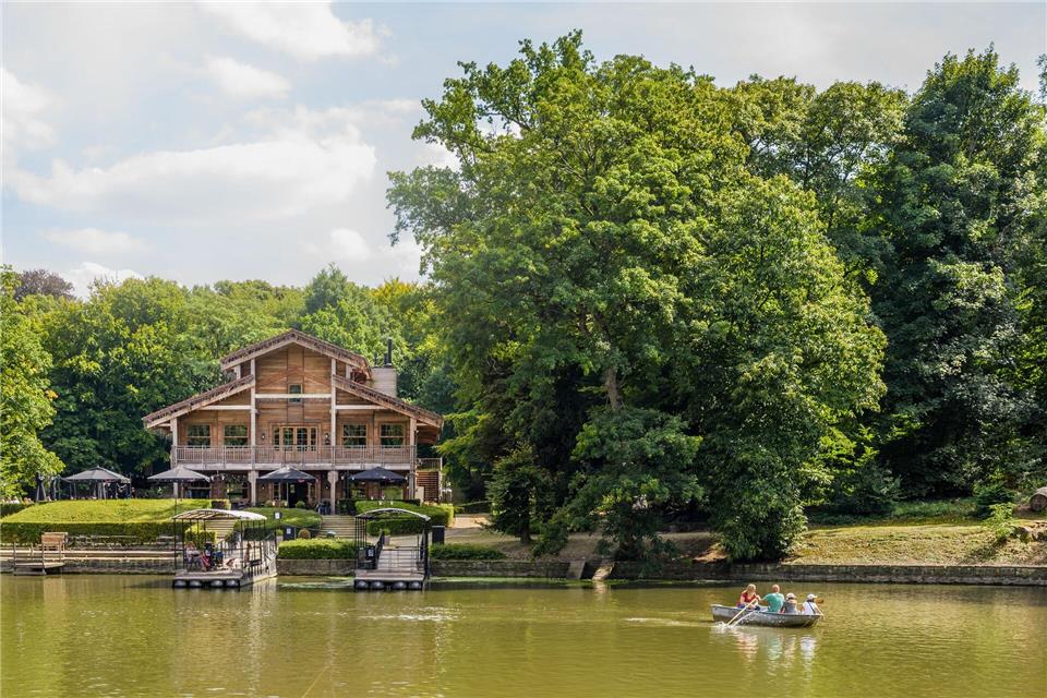 Brüssel in drei Tagen: Pralinen, Bier und Politik  Grüne Oase: Der Park Bois de la Cambre liegt im Süden der Stadt.Jean-Paul Remy/visit.brussels/dpa-tmn