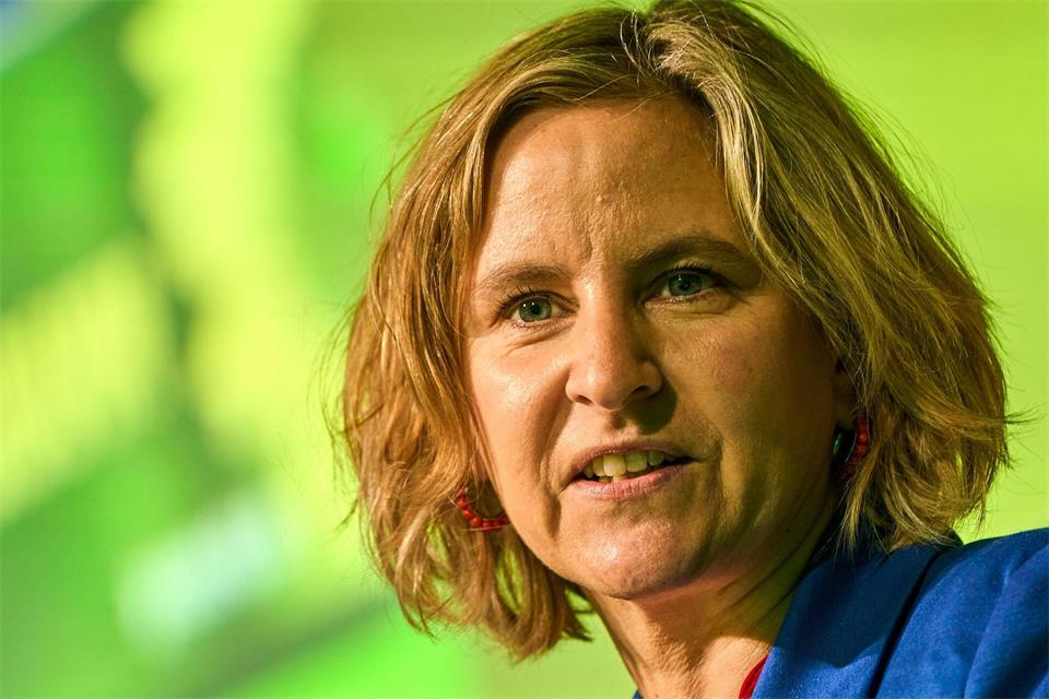 Grünen-Fraktionschefin Katrin Eder stört sich am Vorgehen der Regierungsfraktionen. (Archivfoto)Sascha Ditscher/dpa