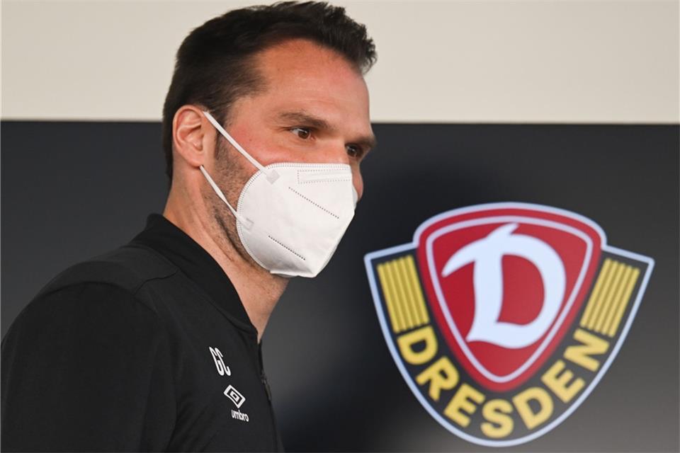Guerino Capretti wird als neuer Trainer der SG Dynamo Dresden vorgestellt.