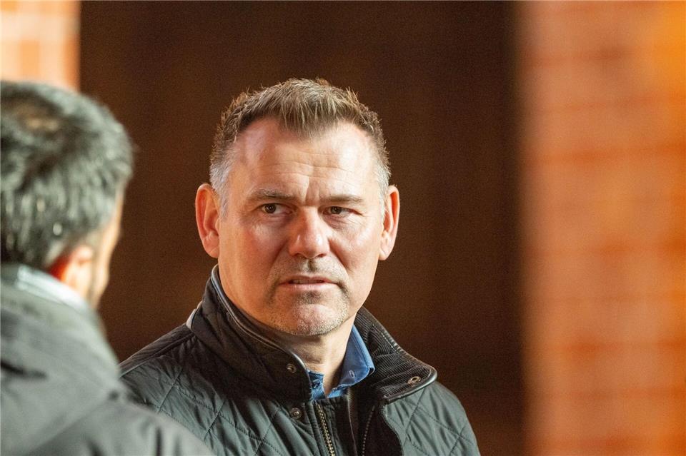 Kein Verdächtiger im Fall Fabian: Druck auf Ermittler wächst Güstrows Bürgermeister Sascha Zimmermann hofft auf ein rasches Ermittlungsergebnis im Fall Fabian. Die Stimmung sei angespannt, sagt er.Stefan Sauer/dpa