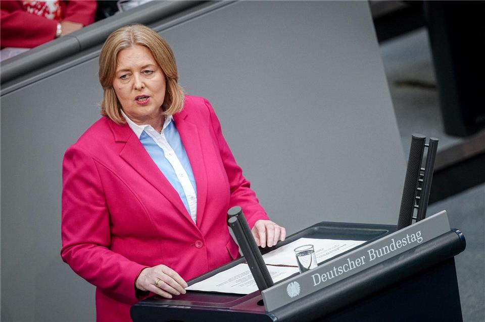 „Gute Betriebsrenten tragen zur Lebensqualität im Alter bei“, sagt Bas. (Archivbild) Kay Nietfeld/dpa